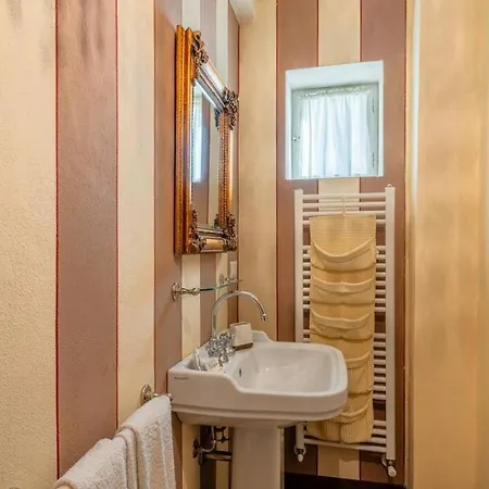 * Fiorentina - Private Oasis In Town Villa Barga